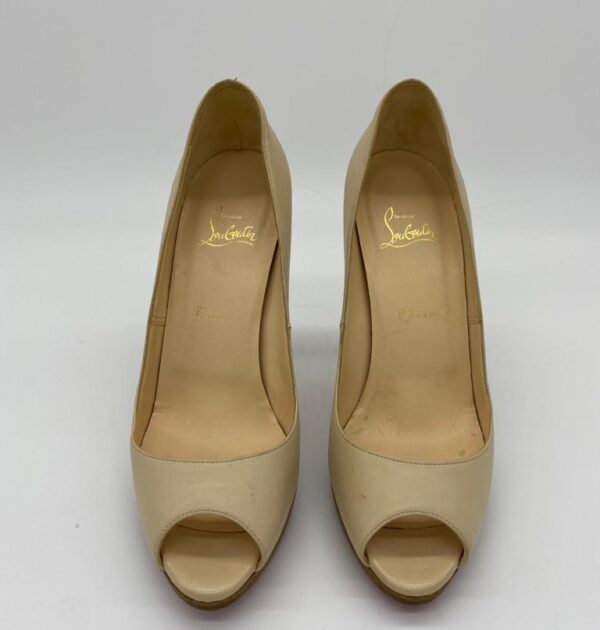 Christian Louboutin Beige Peep Toe Size 40